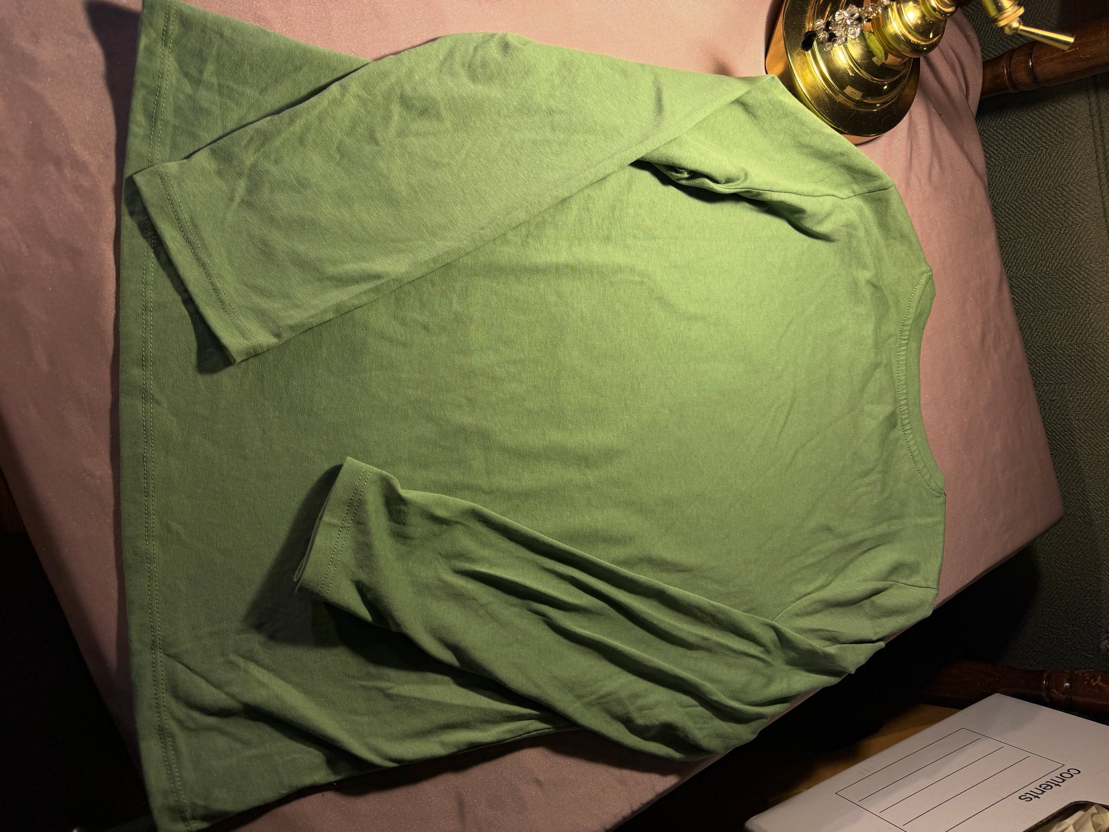 Roots & Threads Green Graphic Tee – XL (14/16)