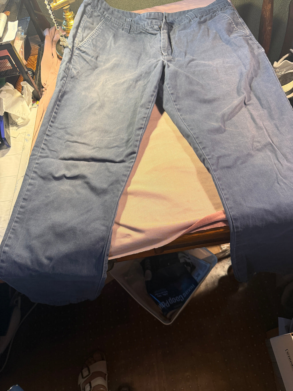 Forever 21 Men Light Wash Straight Leg Pants – Size 34
