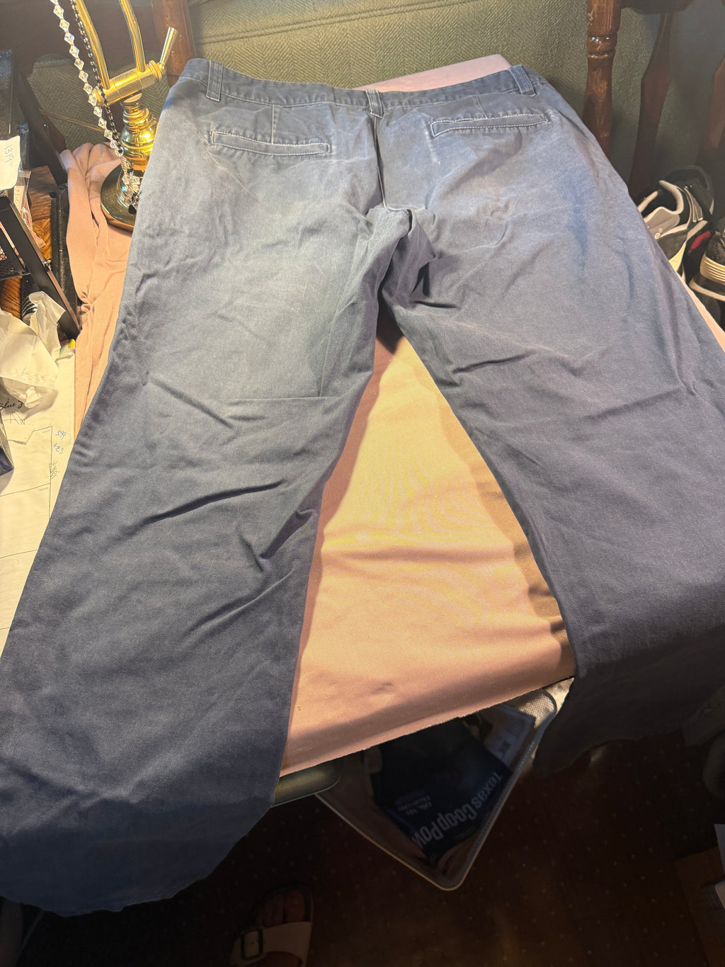 Forever 21 Men label showing size 34