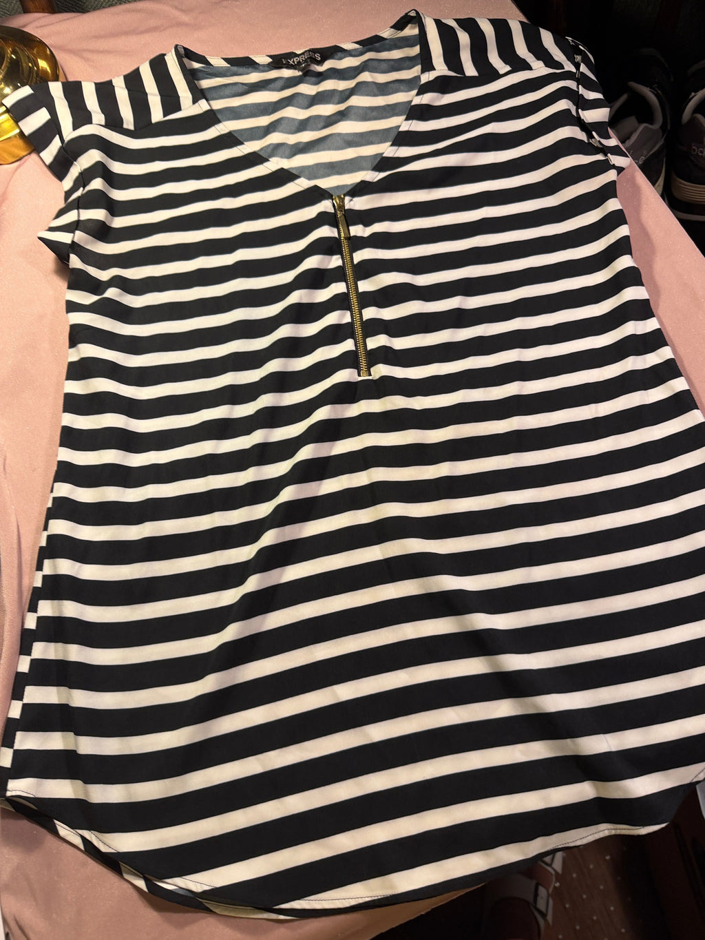 Express Striped Zip-Neck Blouse – Black & White (Size S)