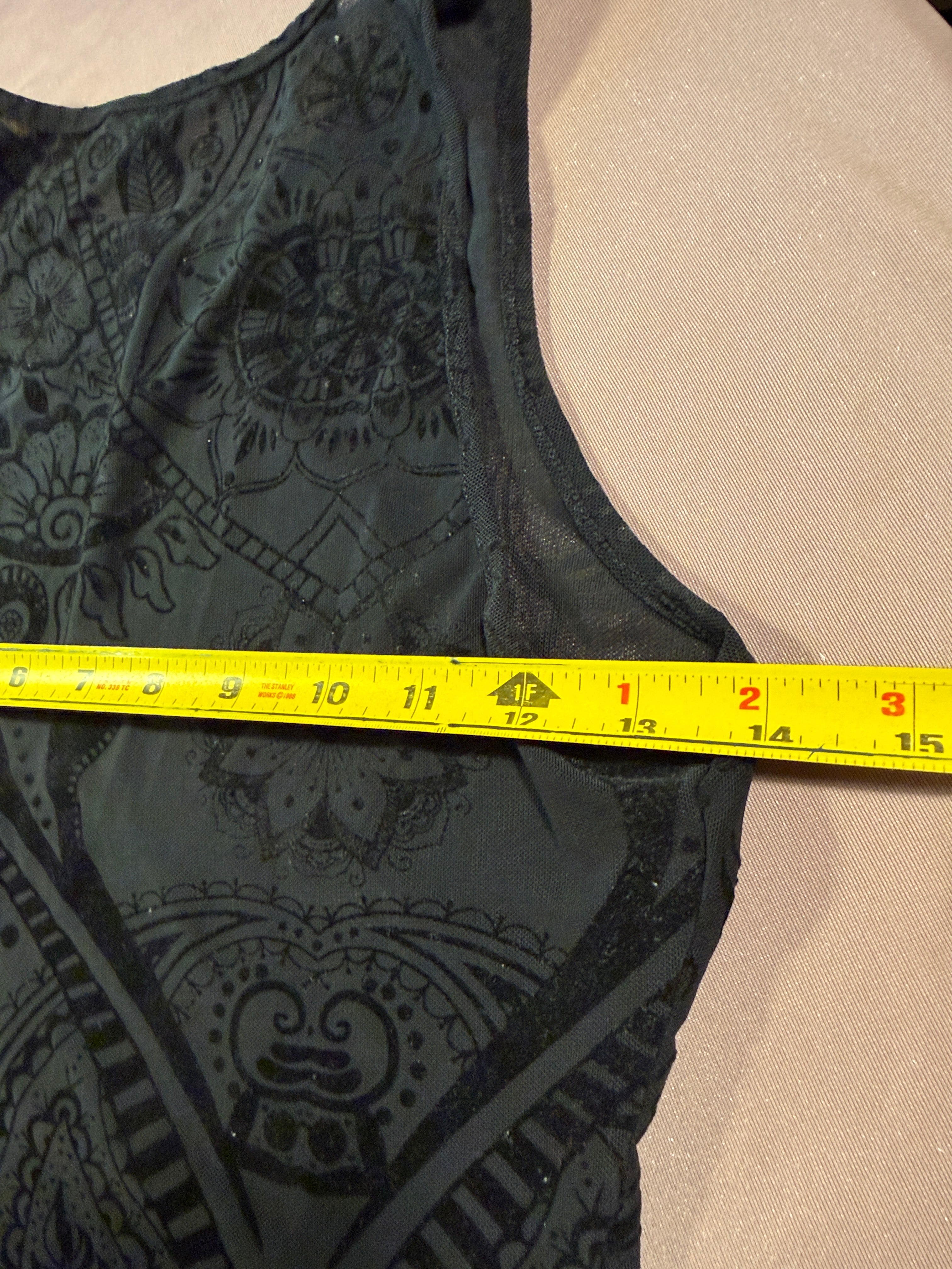 SHEIN Black Paisley Mesh Tank Top – Size M