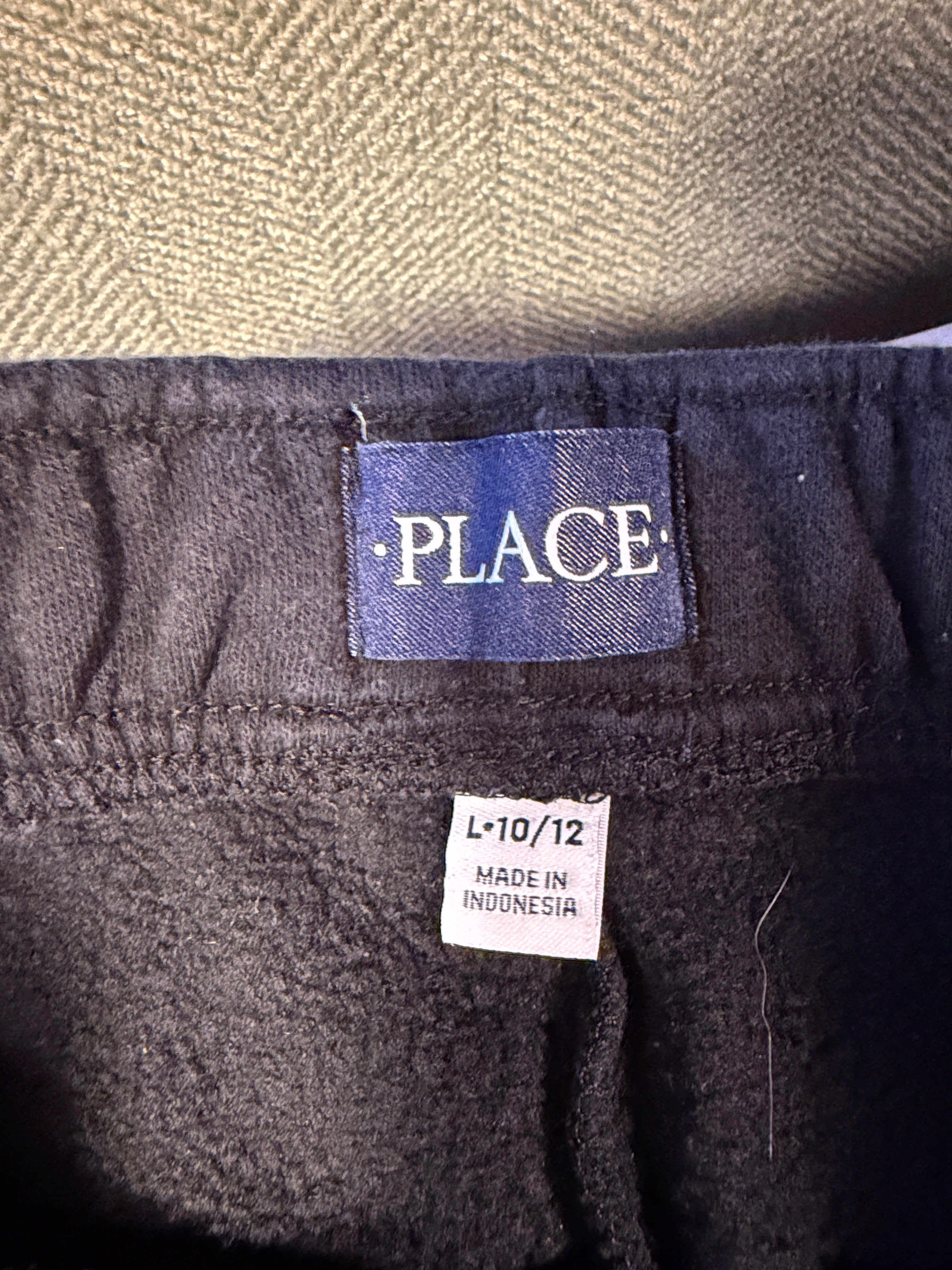 The Children's Place Dark Gray Fleece Jogger Sweatpants – Kids Size L (10/12)