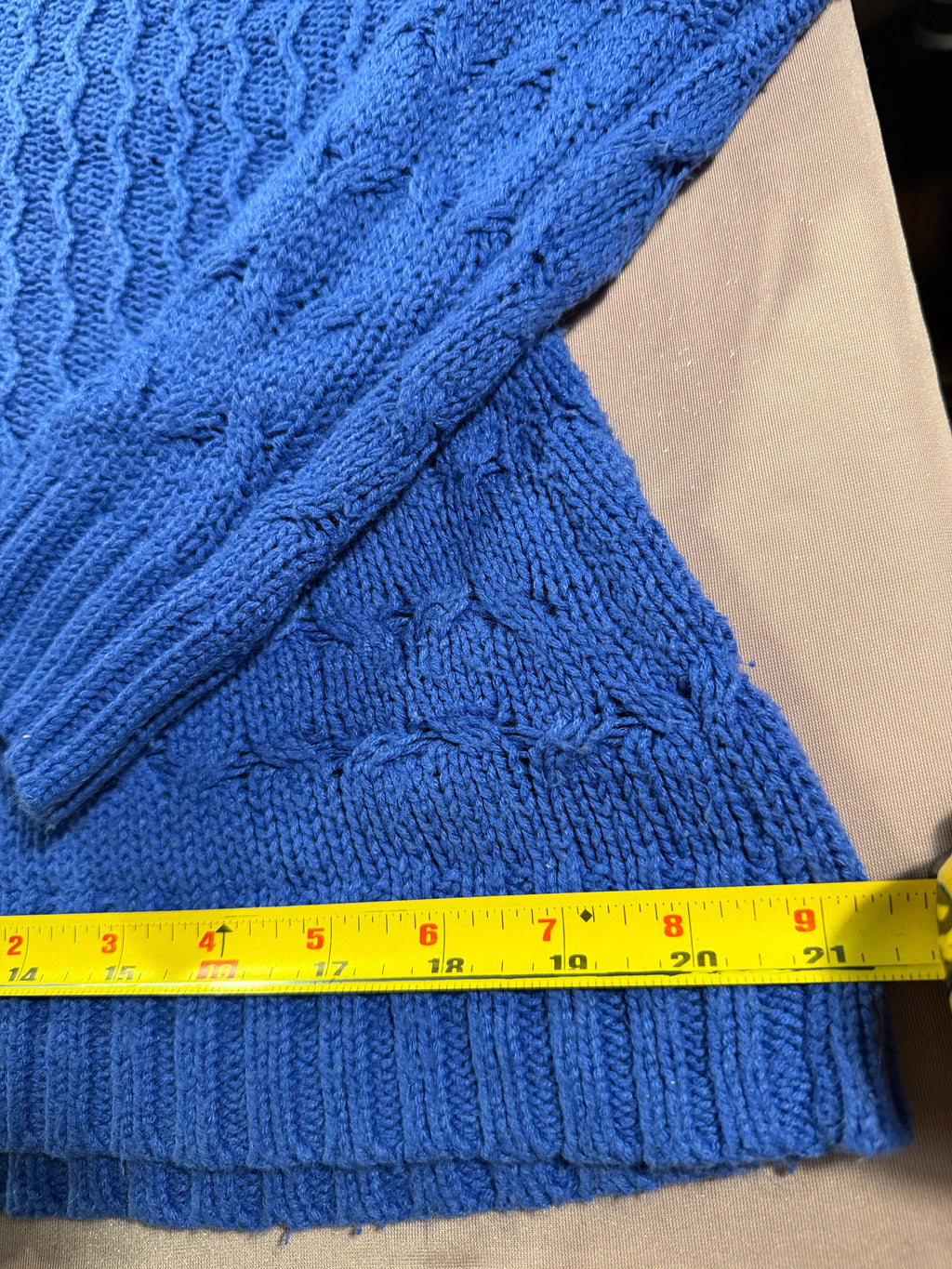 Croft & Barrow Blue Cable Knit Sweater – Size Small