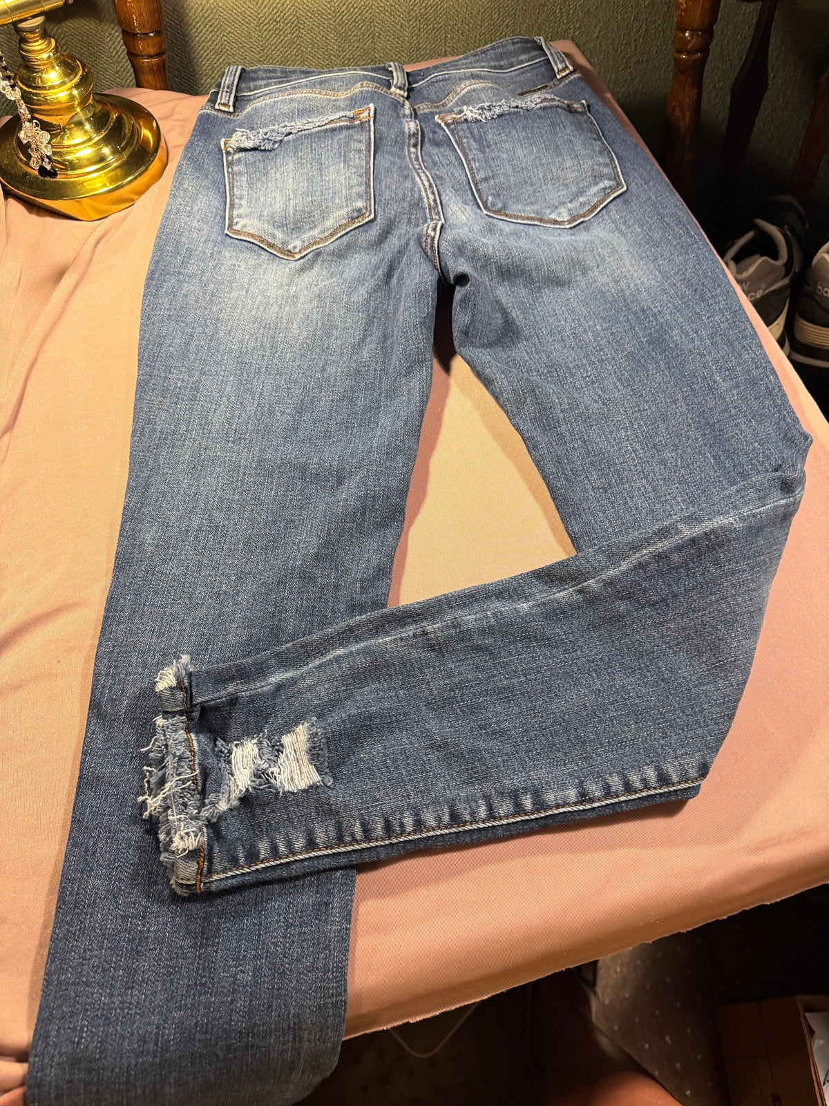 Kan Can Distressed Skinny Jeans – Size 7/27