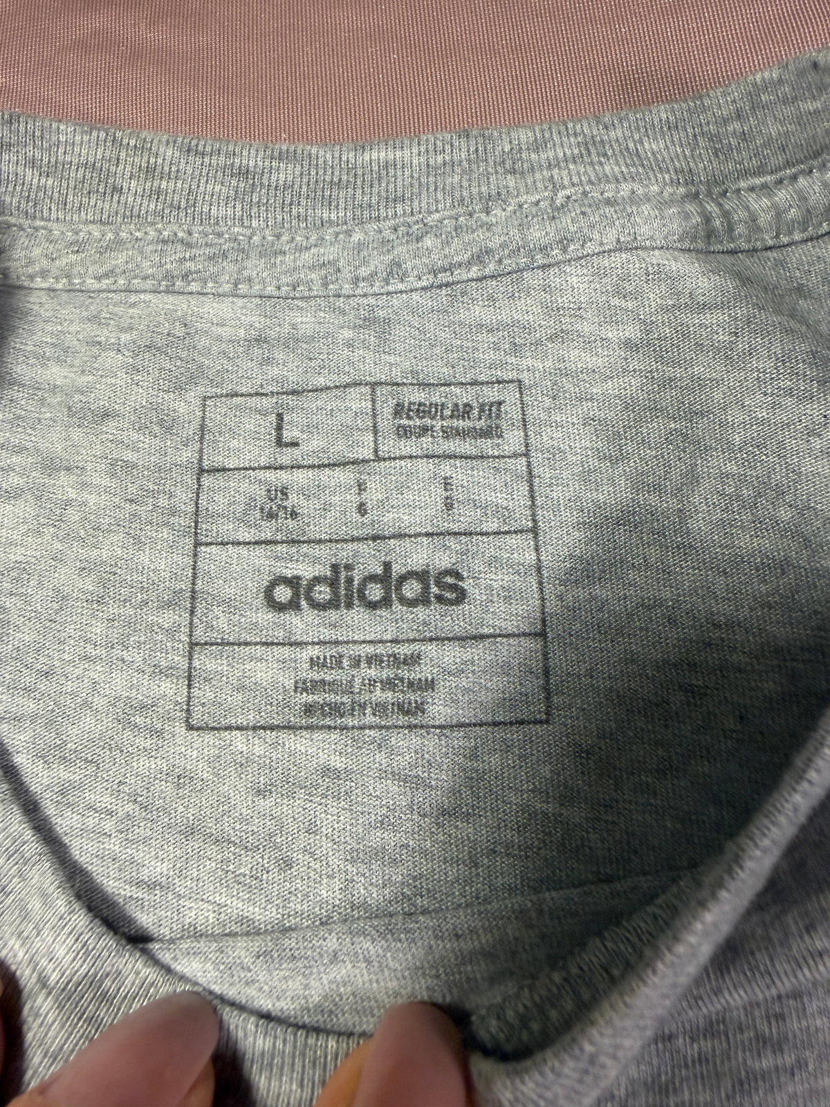 Adidas USA Flag Graphic Tee – Size L