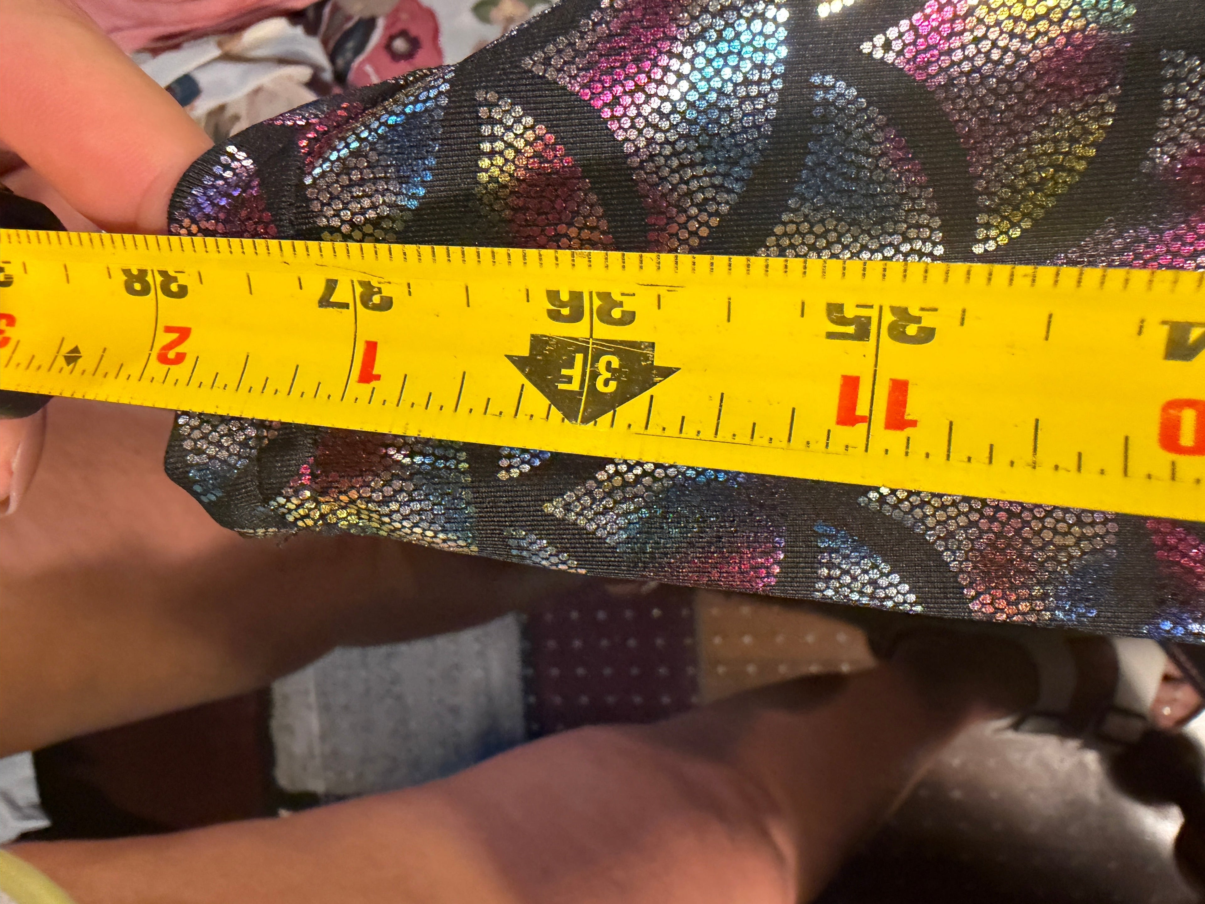 Holographic Mermaid Scale Leggings – XXL
