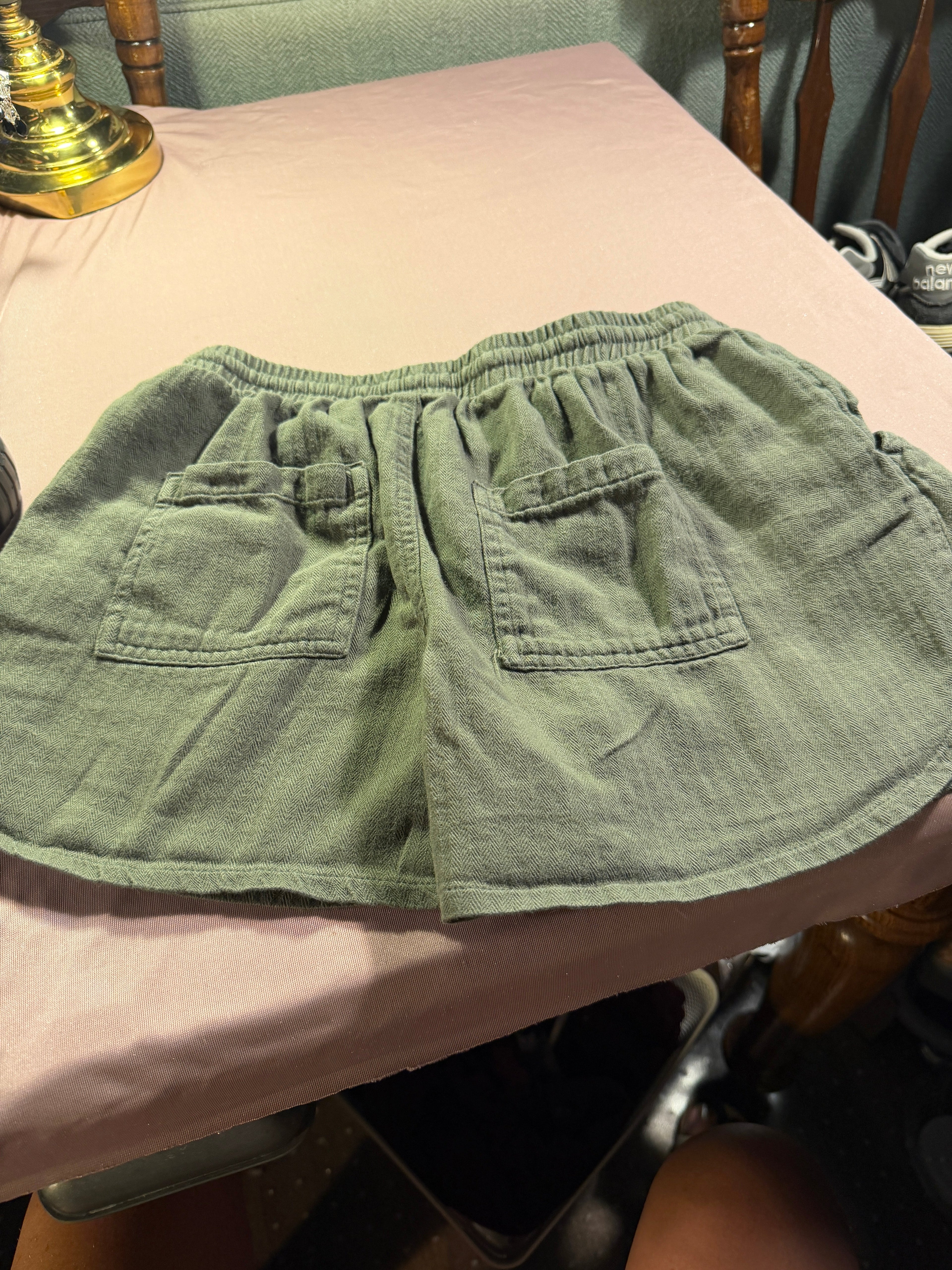 Universal Thread Olive Green Drawstring Mini Shorts – XS