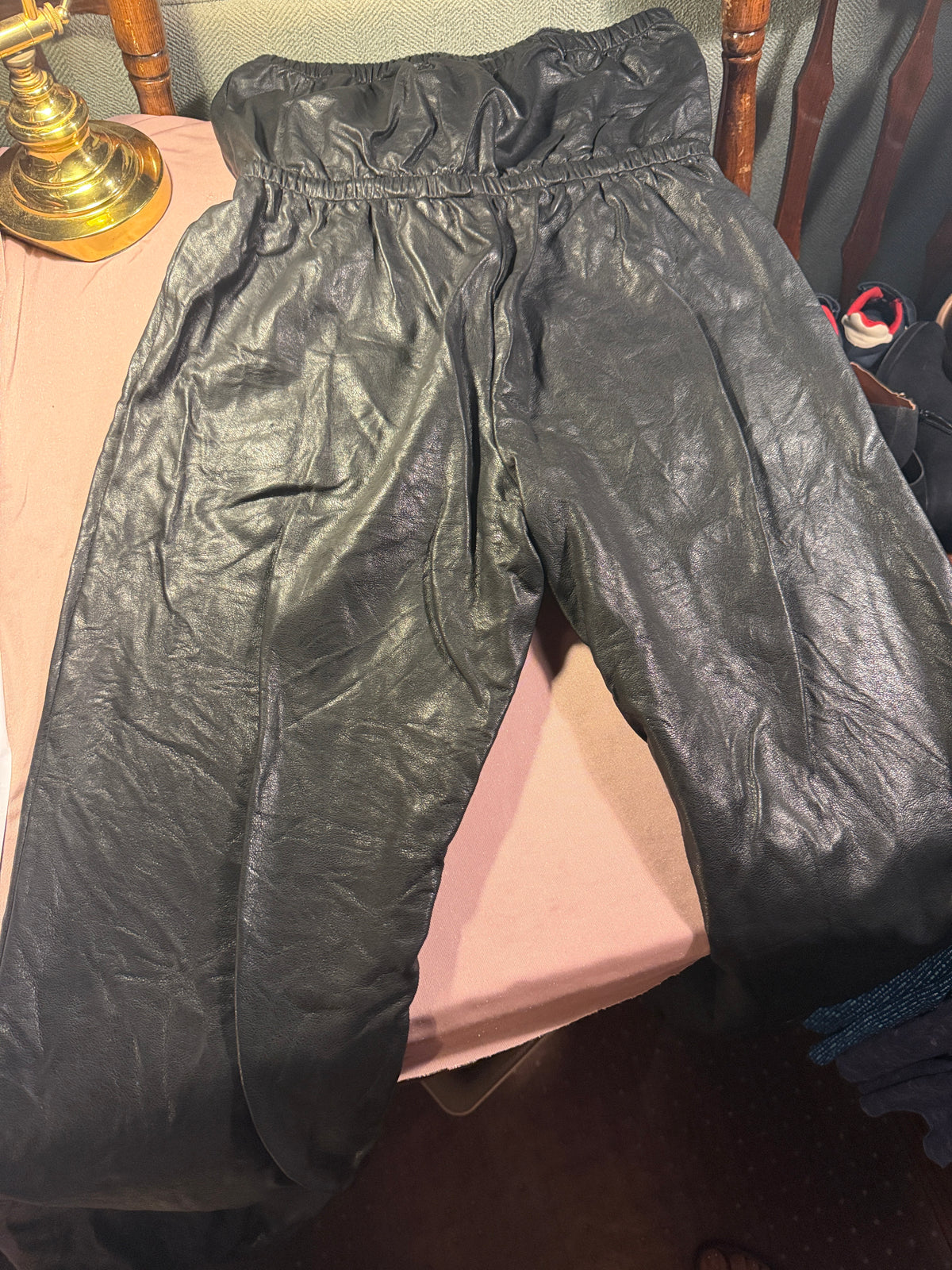 Kittenish Faux Leather Shorts – Large