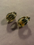 Vintage Oval Pearl Cabochon Clip-On Earrings – Gold Tone Rope Border