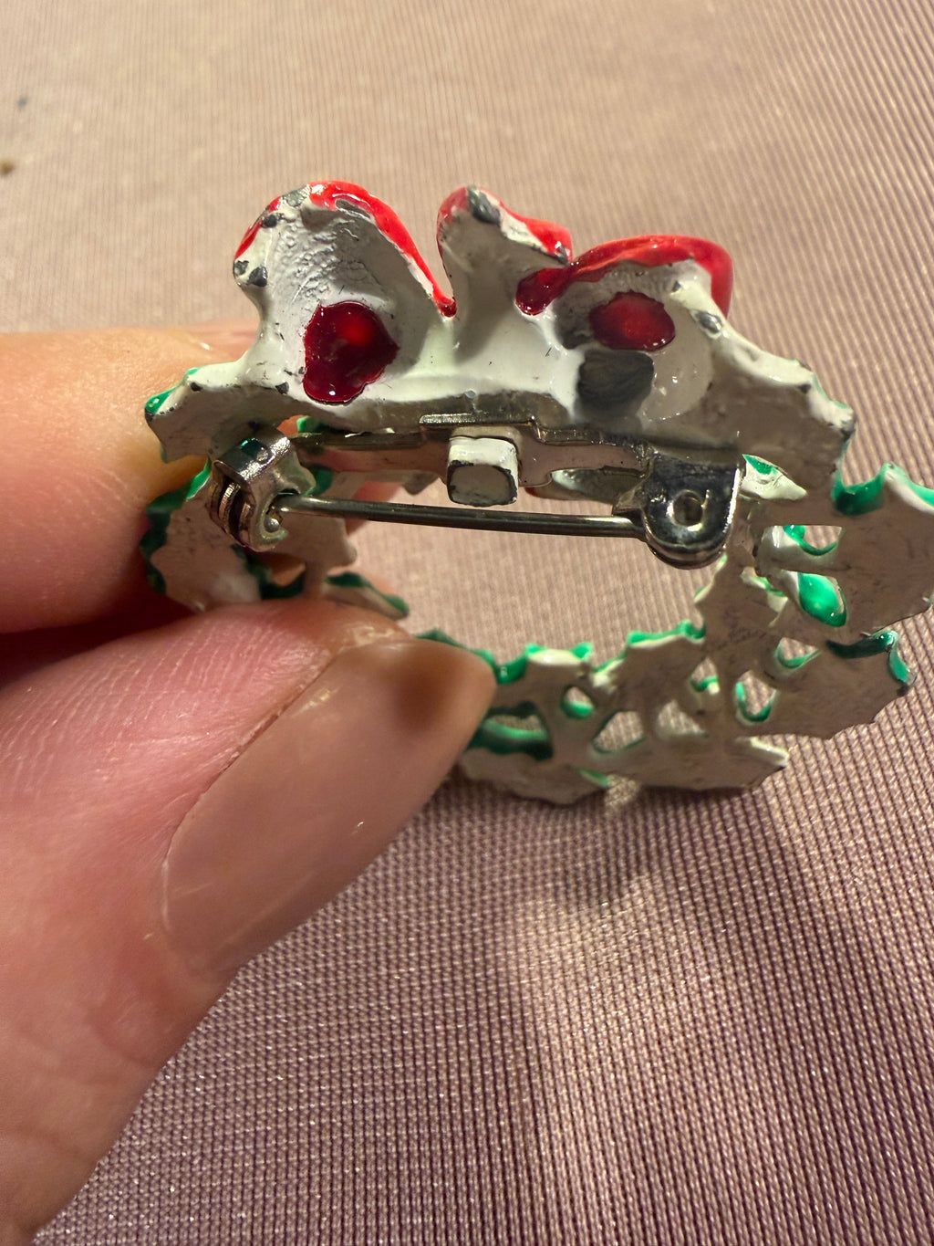 Vintage Enamel Christmas Wreath Brooch Pin with Red Bow & Holly Berries
