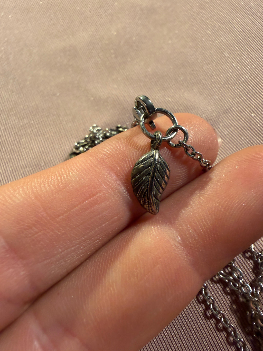 Vintage Silver Maple Leaf Pendant Necklace