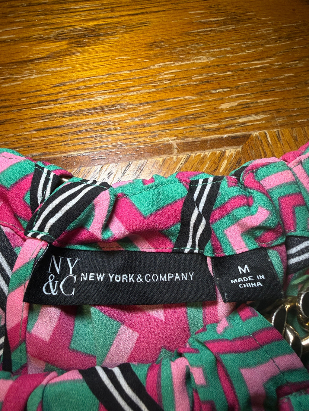 New York & Company Geometric Print Chain Strap Top – Size M