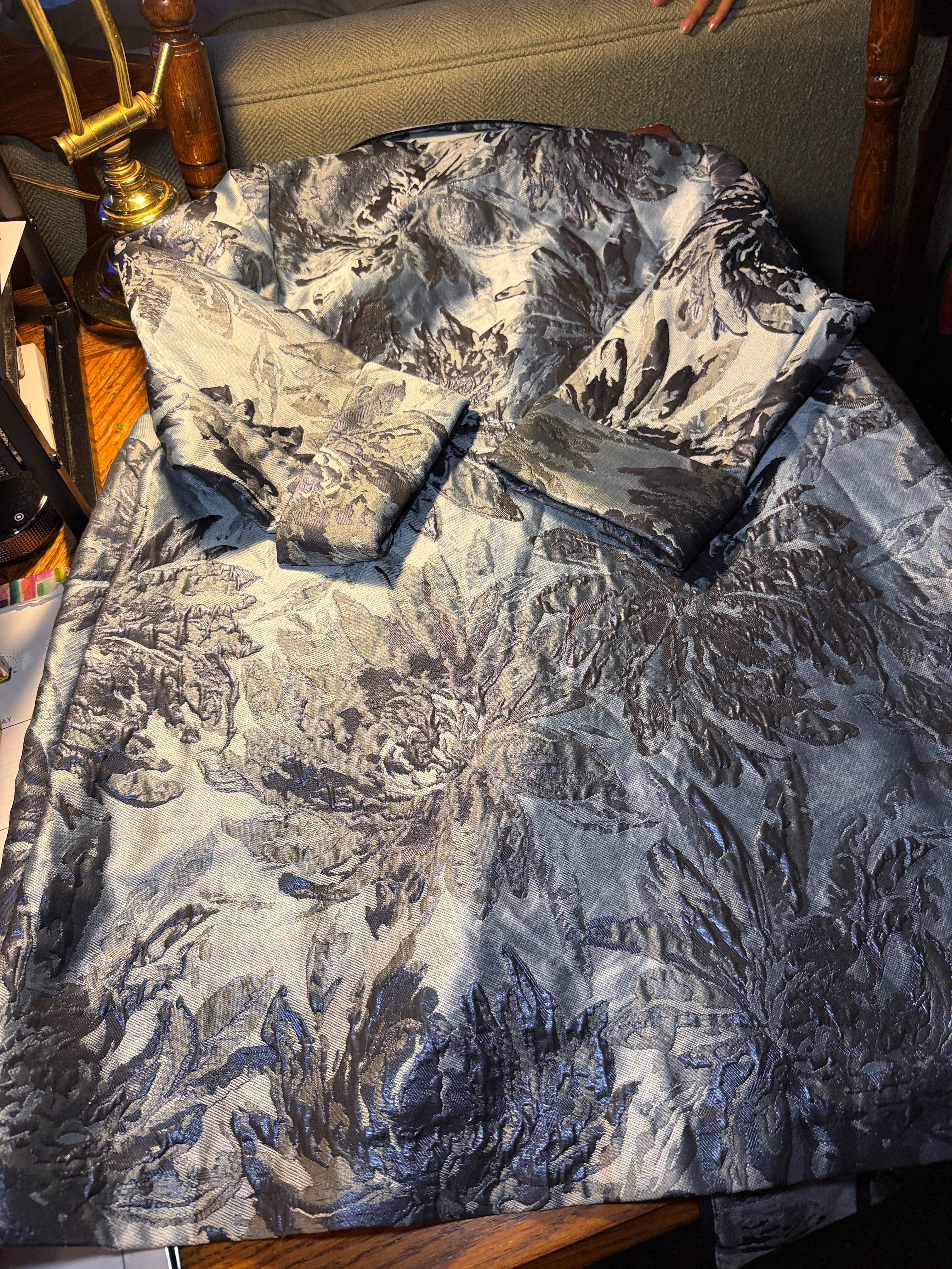 Chico's Silver Blue Jacquard Floral Coat Jacket – Size 00P (US 0/2P)