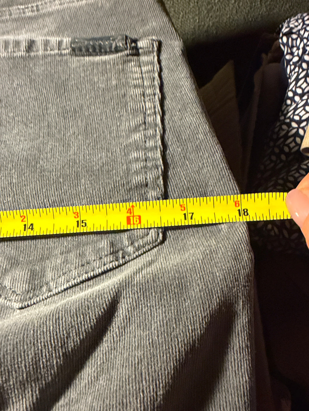 Seven7 Gray Corduroy Pants – Size 8