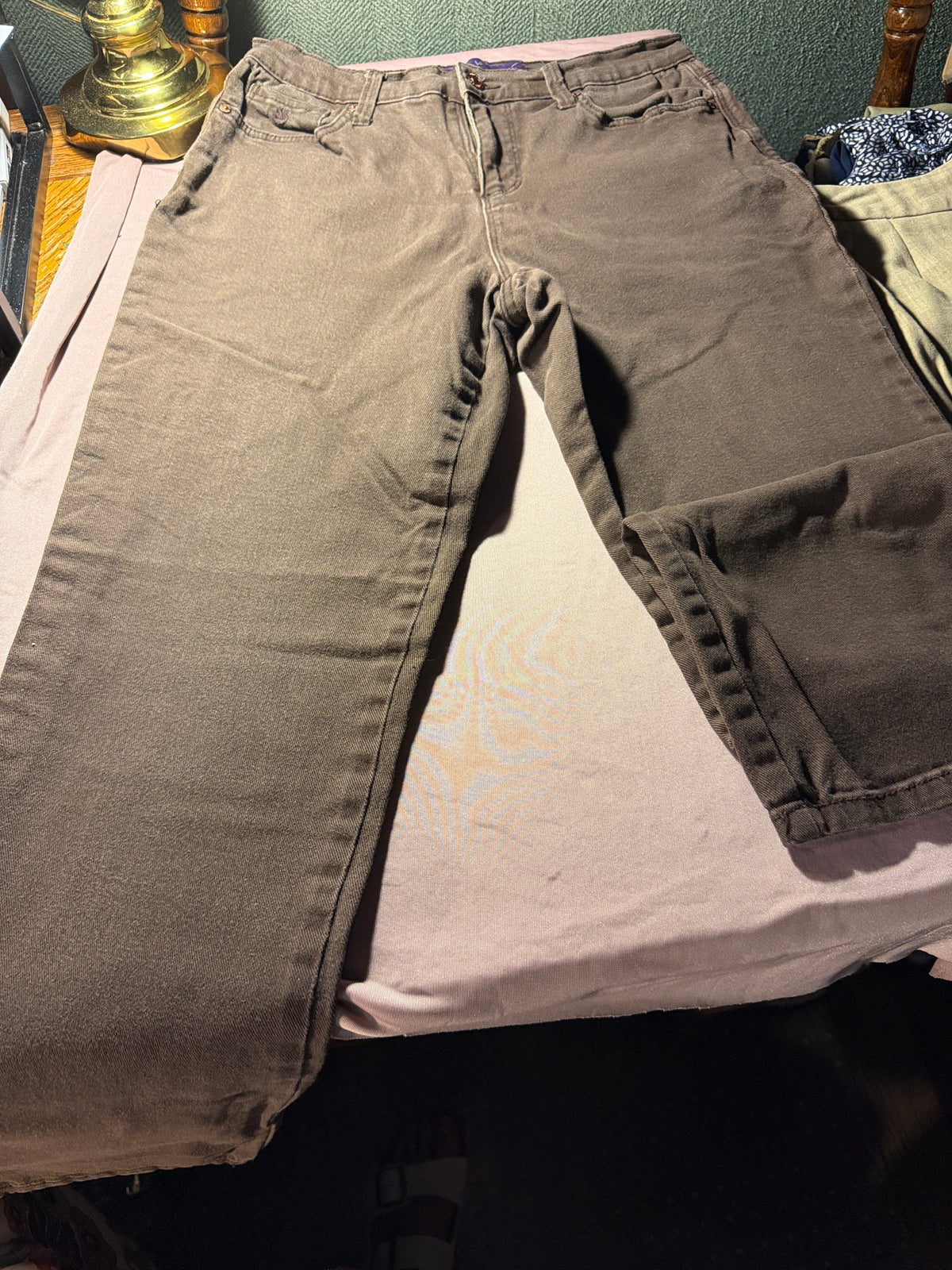 Gloria Vanderbilt Taupe Brown Straight Leg Jeans – Size 8
