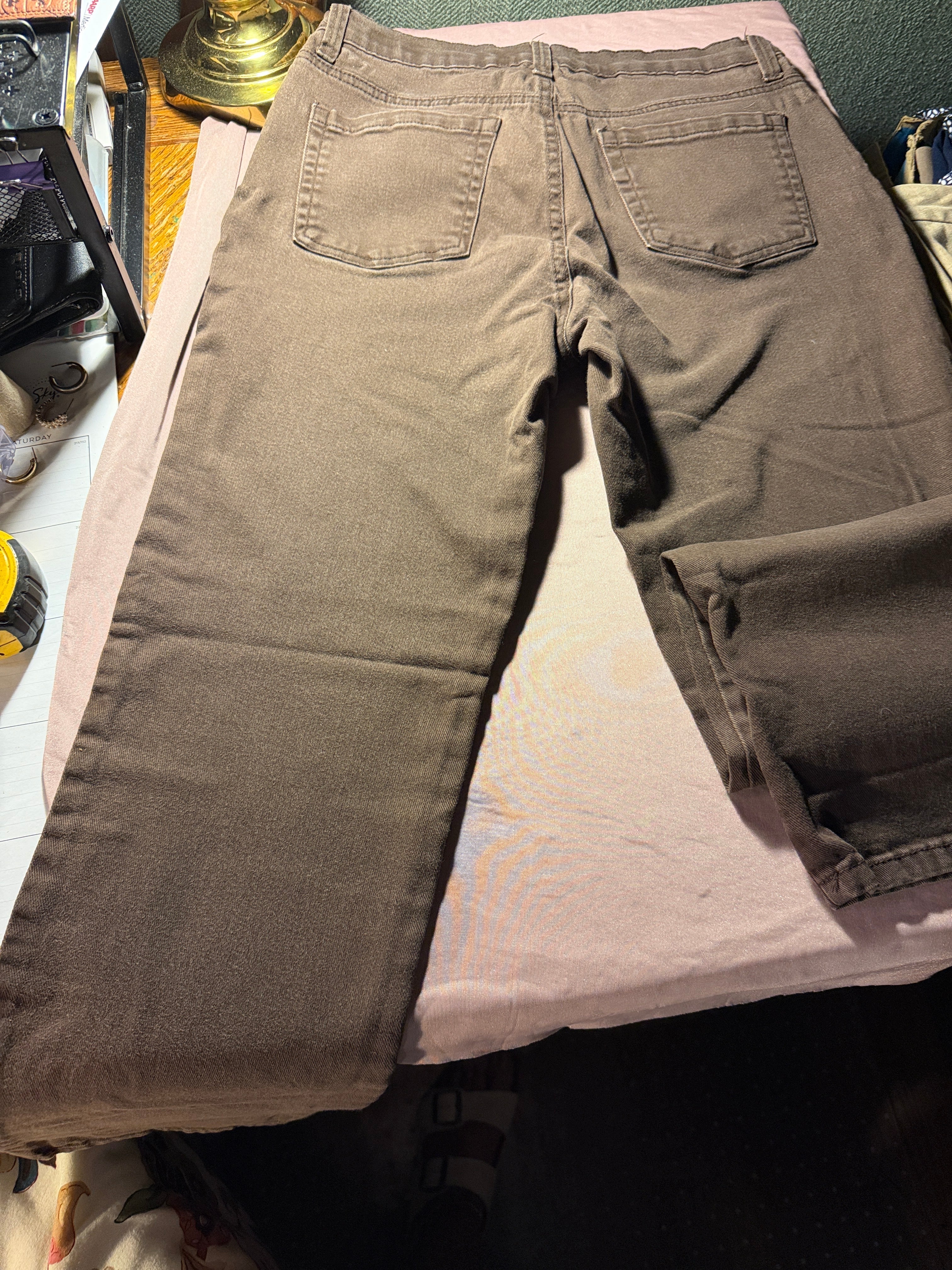 Gloria Vanderbilt Taupe Brown Straight Leg Jeans – Size 8