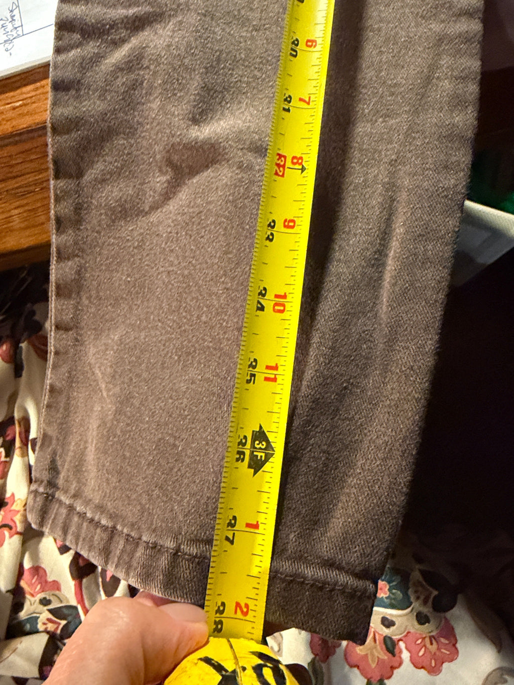 Gloria Vanderbilt Taupe Brown Straight Leg Jeans – Size 8