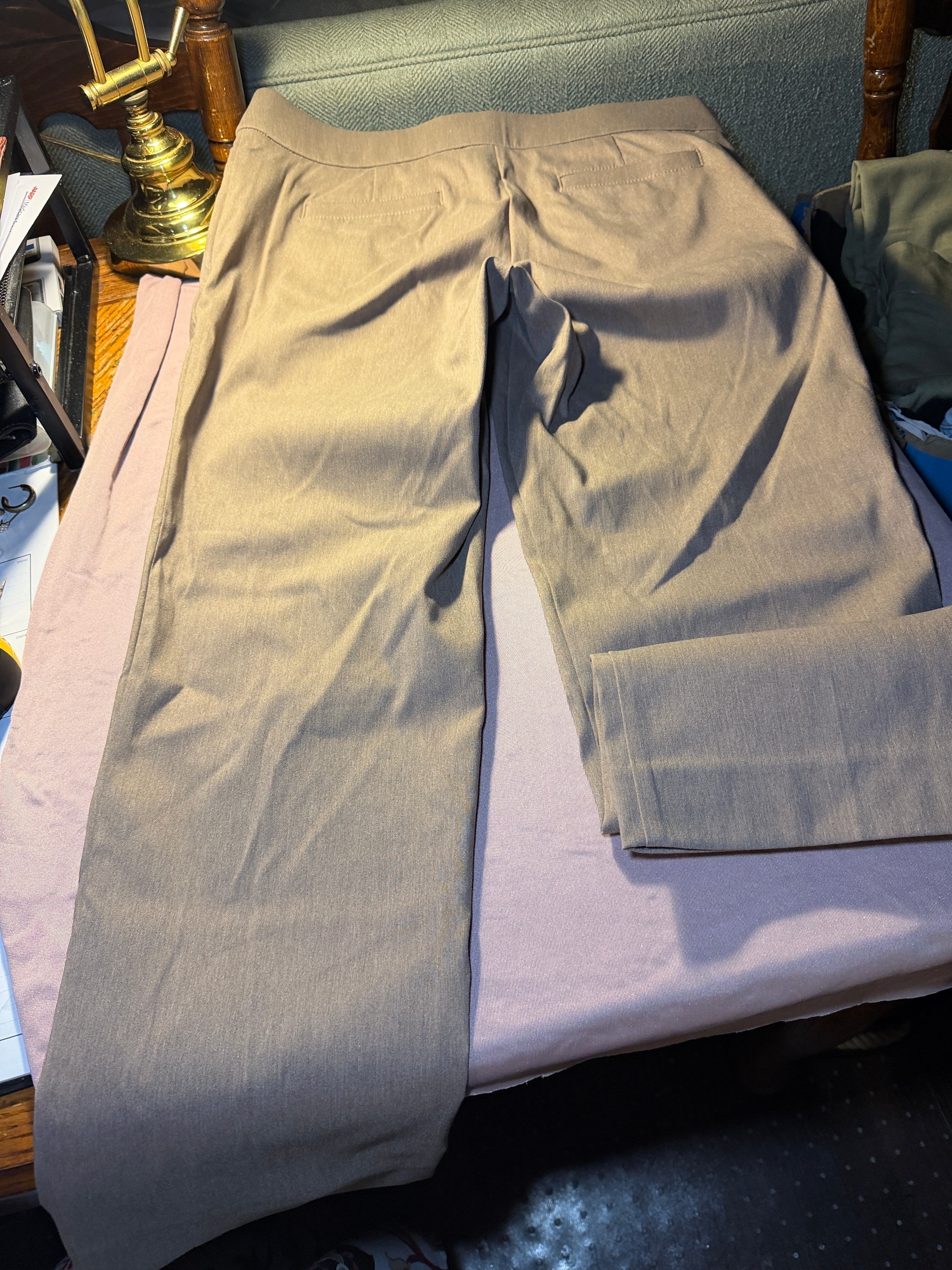 And Now This Khaki Wide-Leg Cargo Pants – Size Small