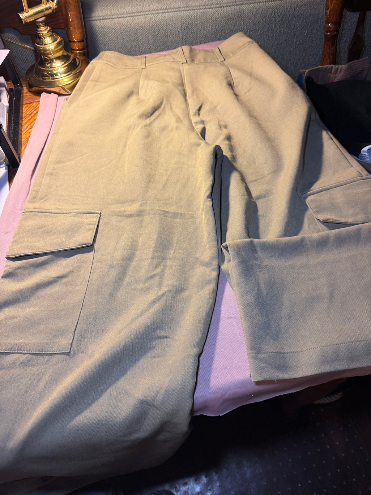And Now This Khaki Wide-Leg Cargo Pants – Size Small