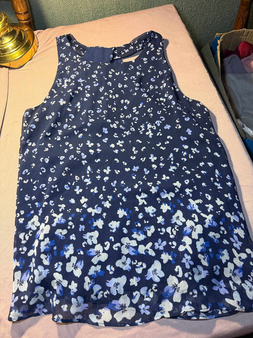 Banana Republic Navy Blue Floral Tank Top – Petite Medium