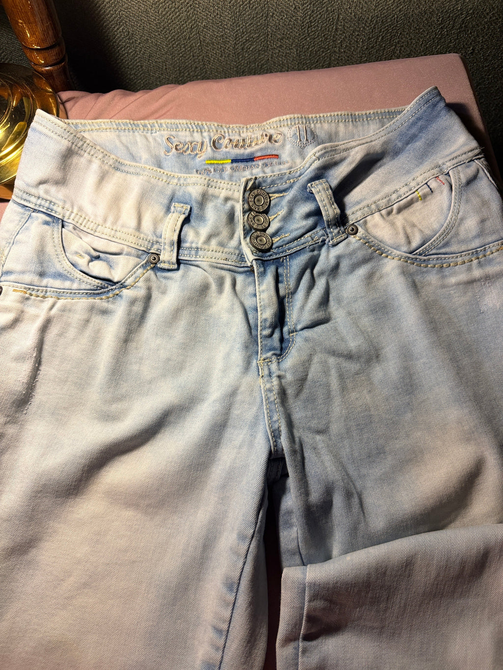 Vintage-Sexy Couture Premium Light Wash Jeans