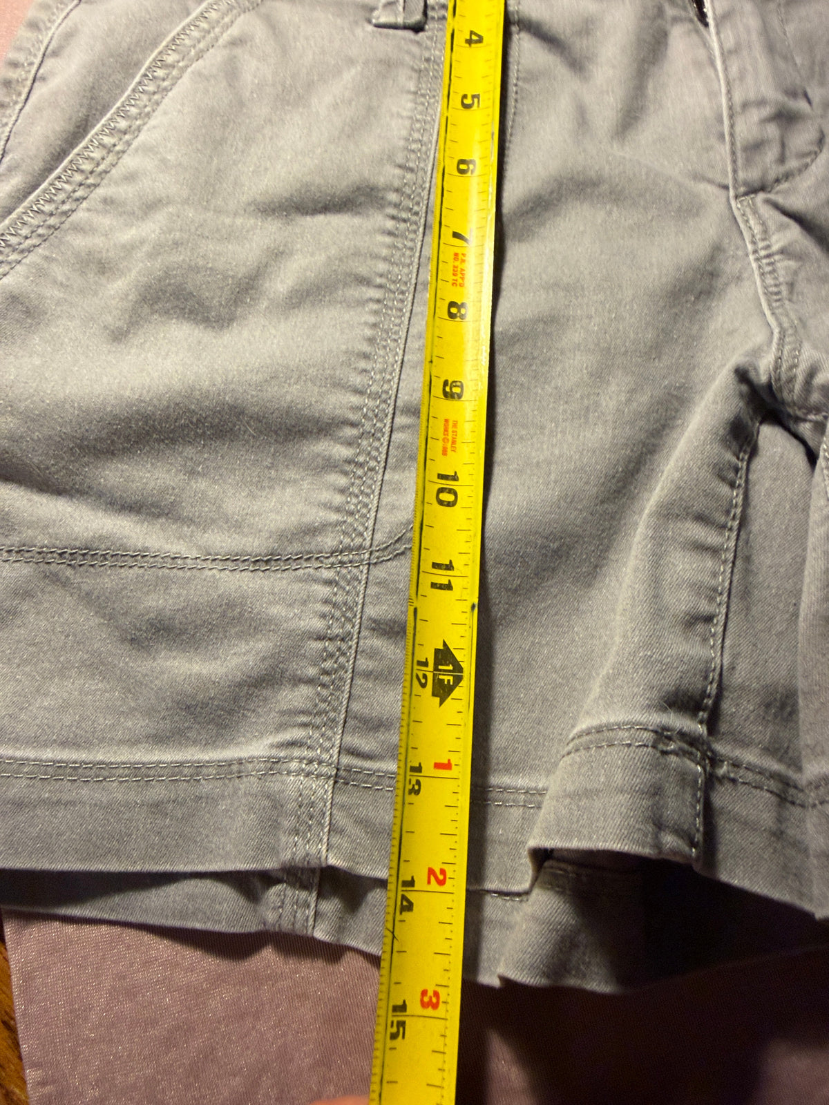 Natural Reflections High-Rise Shorts – Size 8