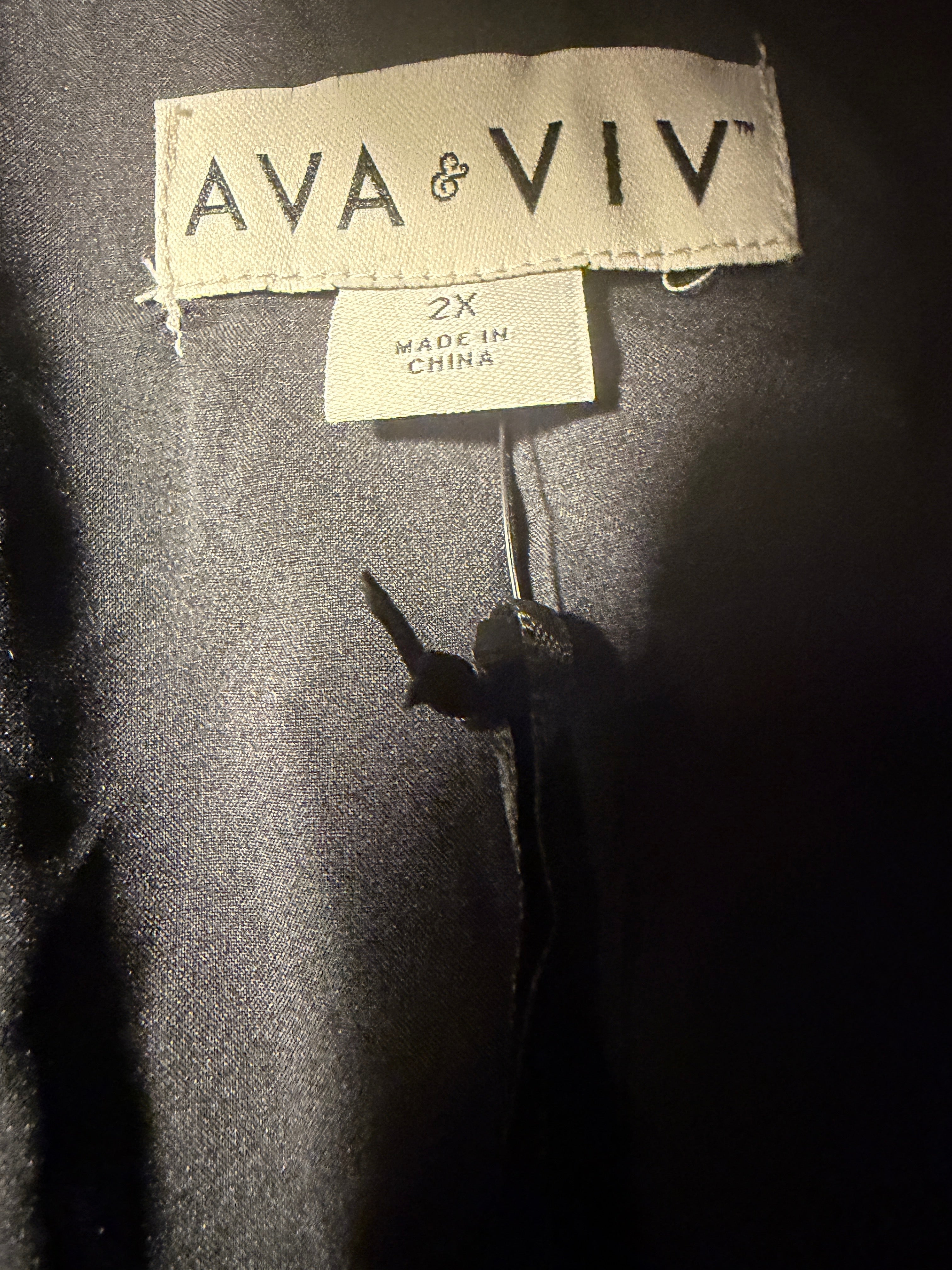 Ava & Viv Black Shimmer Pinstripe Blazer – Size 2X