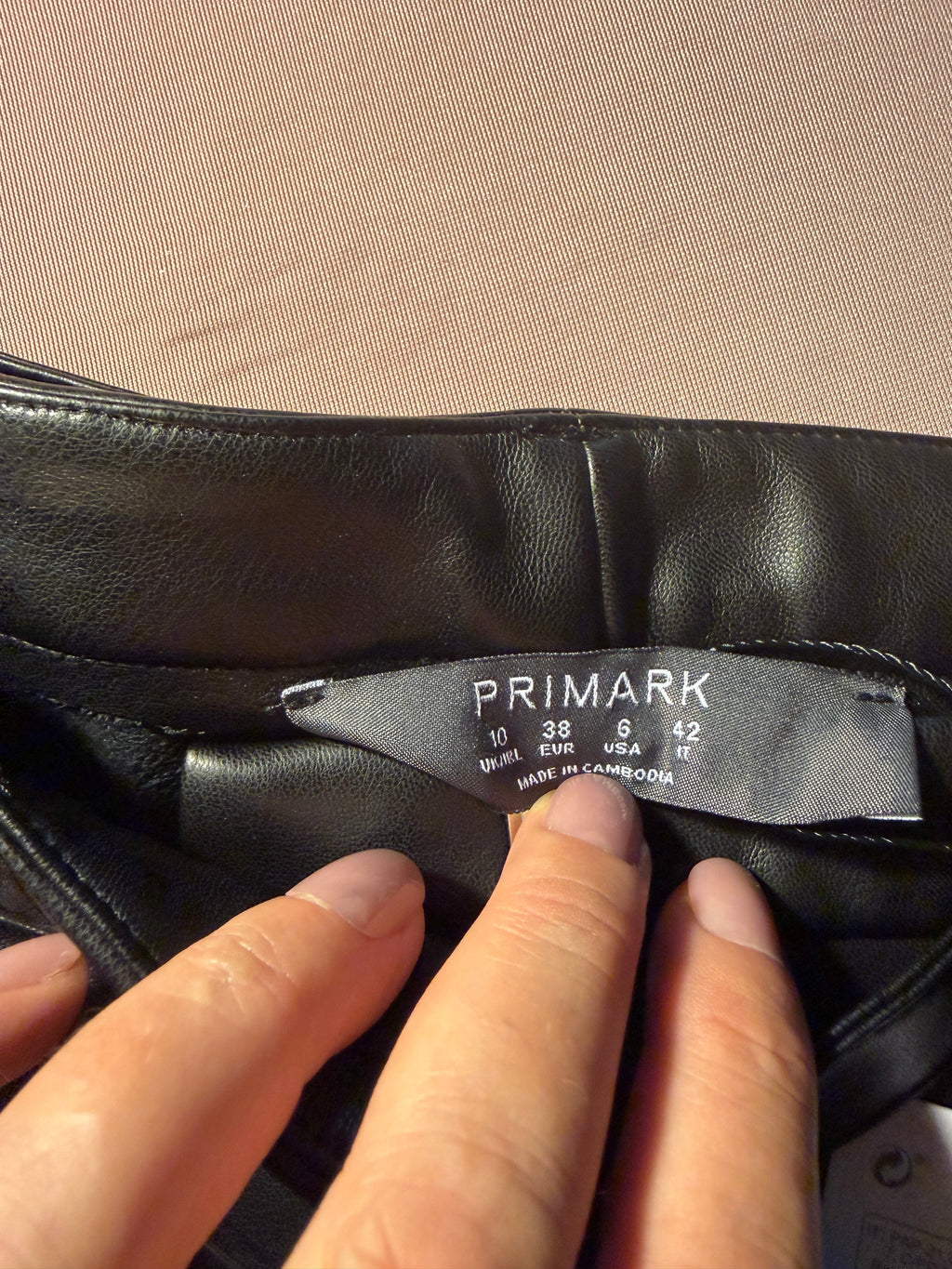 Primark Black Faux Leather Belted Shorts – Size 6 NWT
