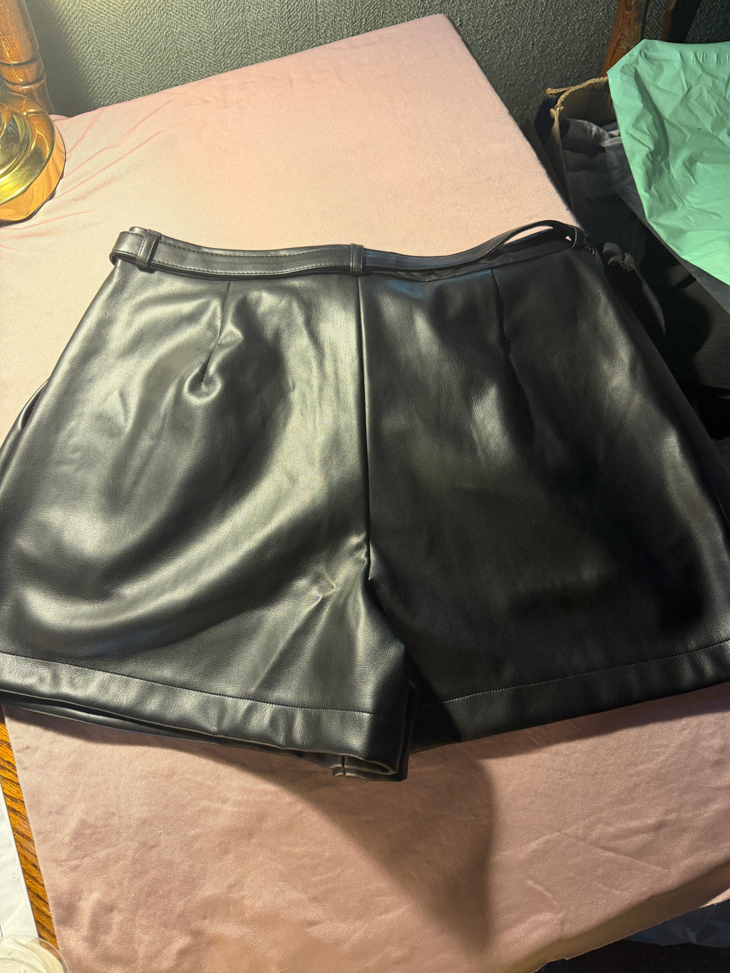 Primark Black Faux Leather Belted Shorts – Size 6 NWT