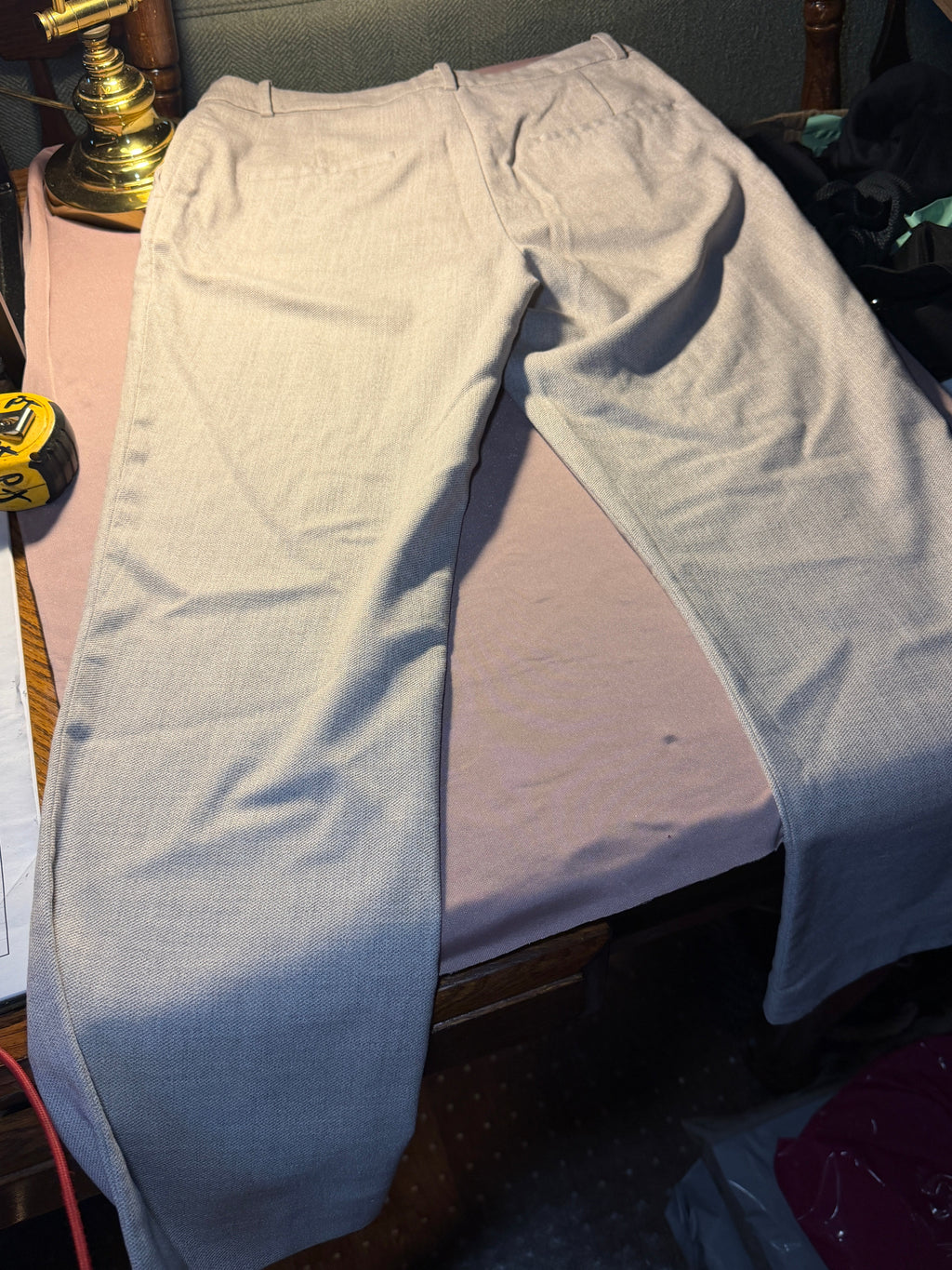 Light Gray Wide-Leg Trousers – Textured Woven, High-Rise