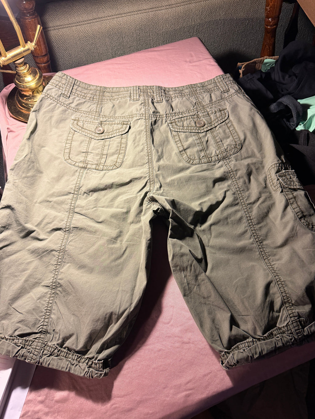 Olive Cargo Capri Shorts with Elastic Waist & Cuffs