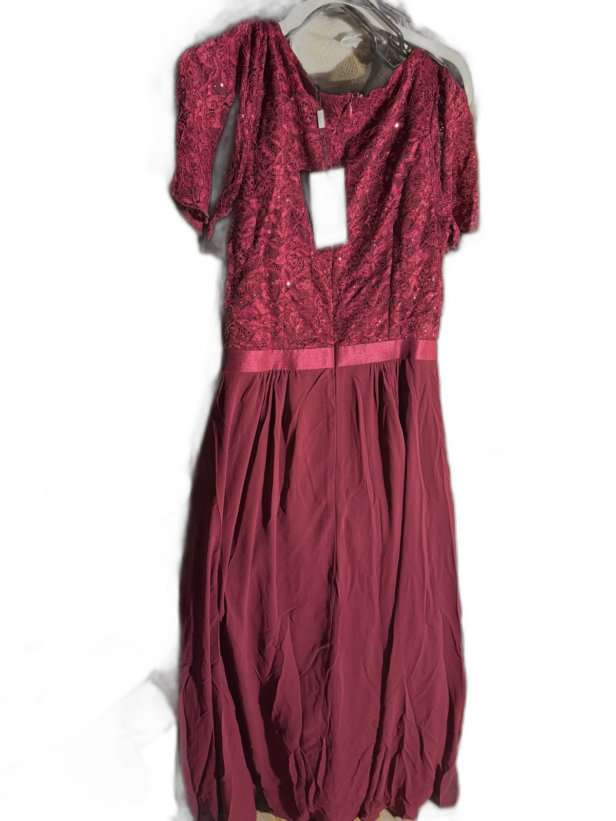 MIUSOL Maroon Lace Sequin Evening Dress, Size M - New with Tags